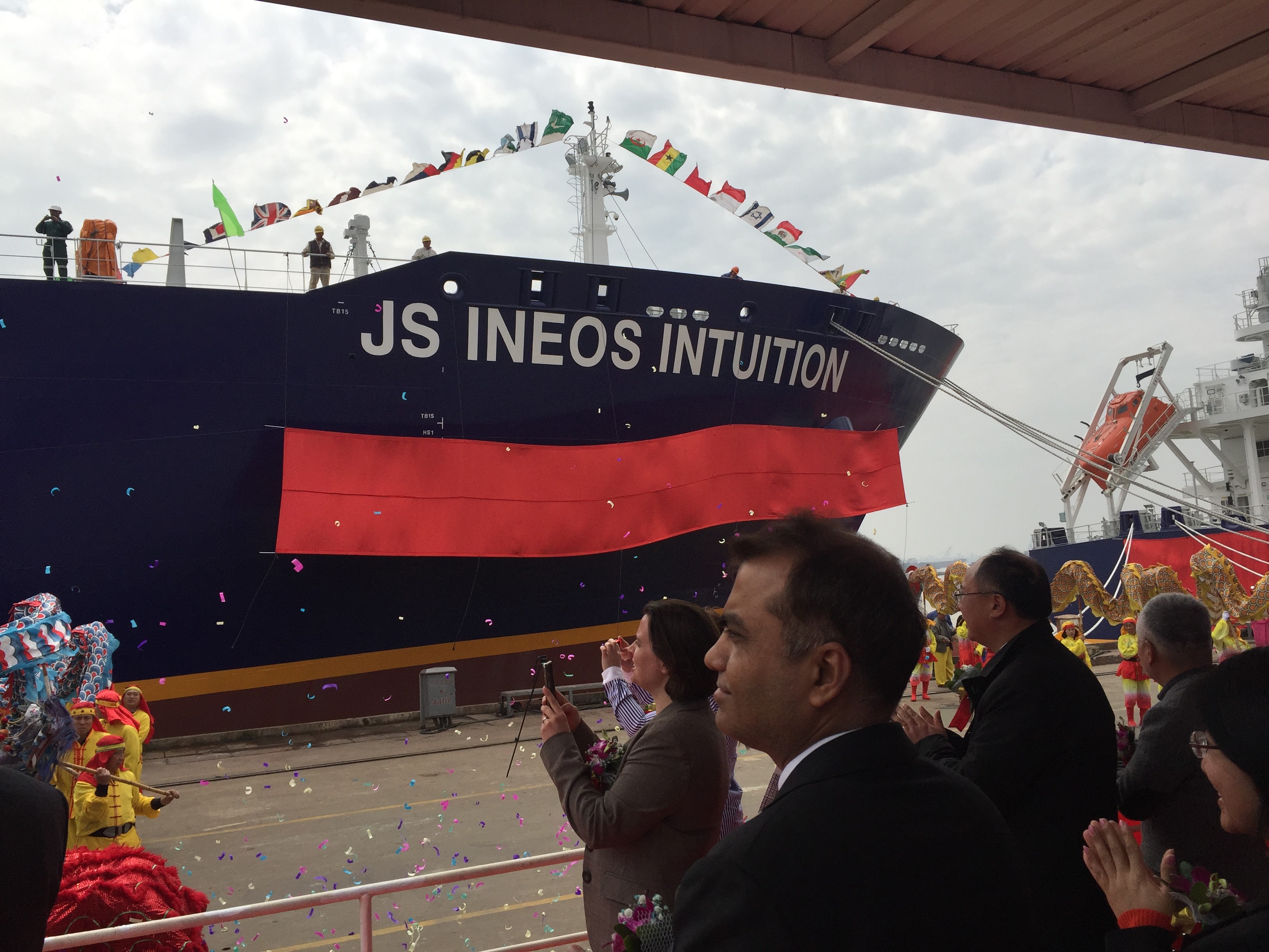 Evergas names sixth LNG-fueled carrier