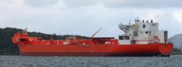 Statoil charters AET’s two LNG-fueled shuttle tankers