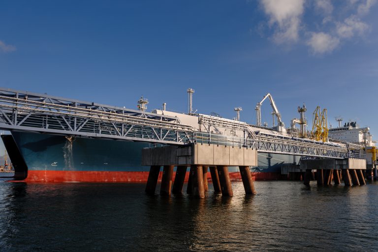 First US LNG cargo on way to Lithuania