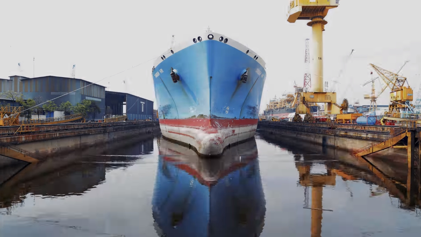 Video: Teekay’s Tangguh Hiri LNG carrier undergoes drydocking