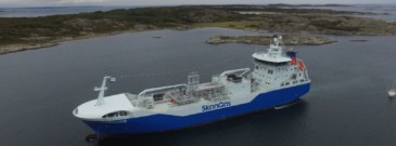 Skangas-chartered LNG bunkering vessel Coralius in 1st delivery