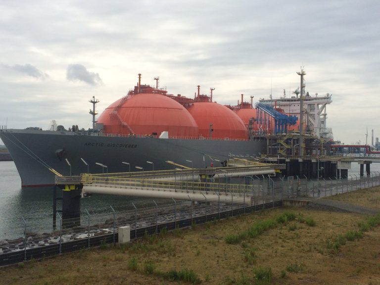 Dutch Gate terminal awaits Norwegian LNG cargo