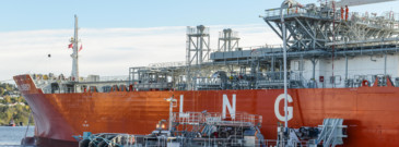 Connect LNG, GNF complete LNG transfer using UTS