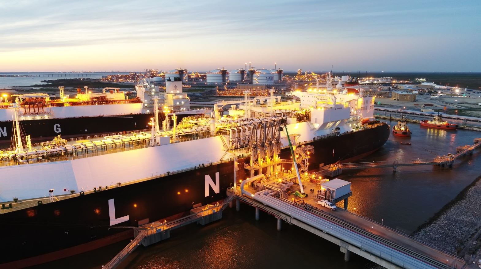 US boosts weekly LNG exports