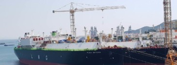 Flex LNG newbuild heads out to sea trials