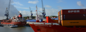 Port of Rotterdam feels impact of COVID-19 on cargo volumes