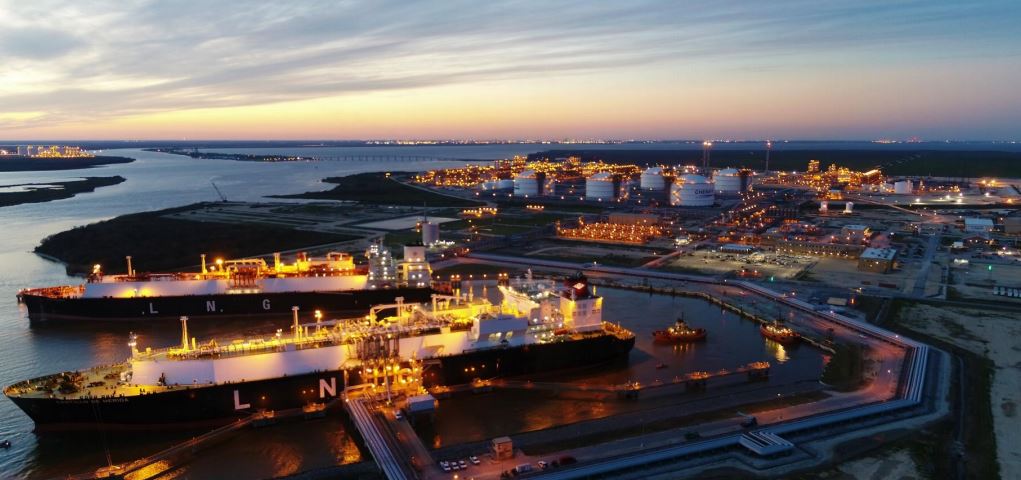 US weekly LNG exports rise to 11 cargoes