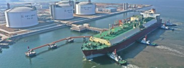 Sinopec unloads Q-Max at Tianjin LNG terminal